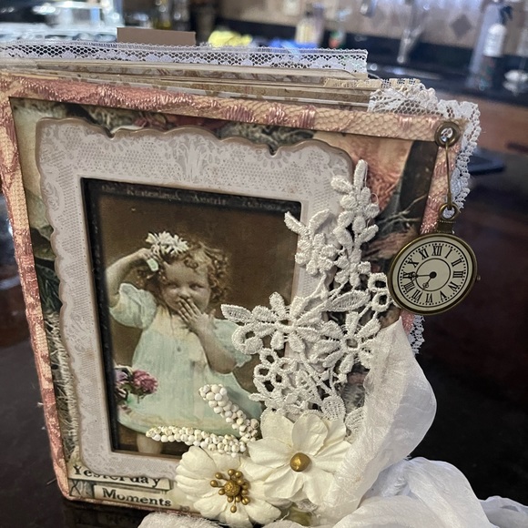 Vintage junk journal SOLD - Picture 2 of 11